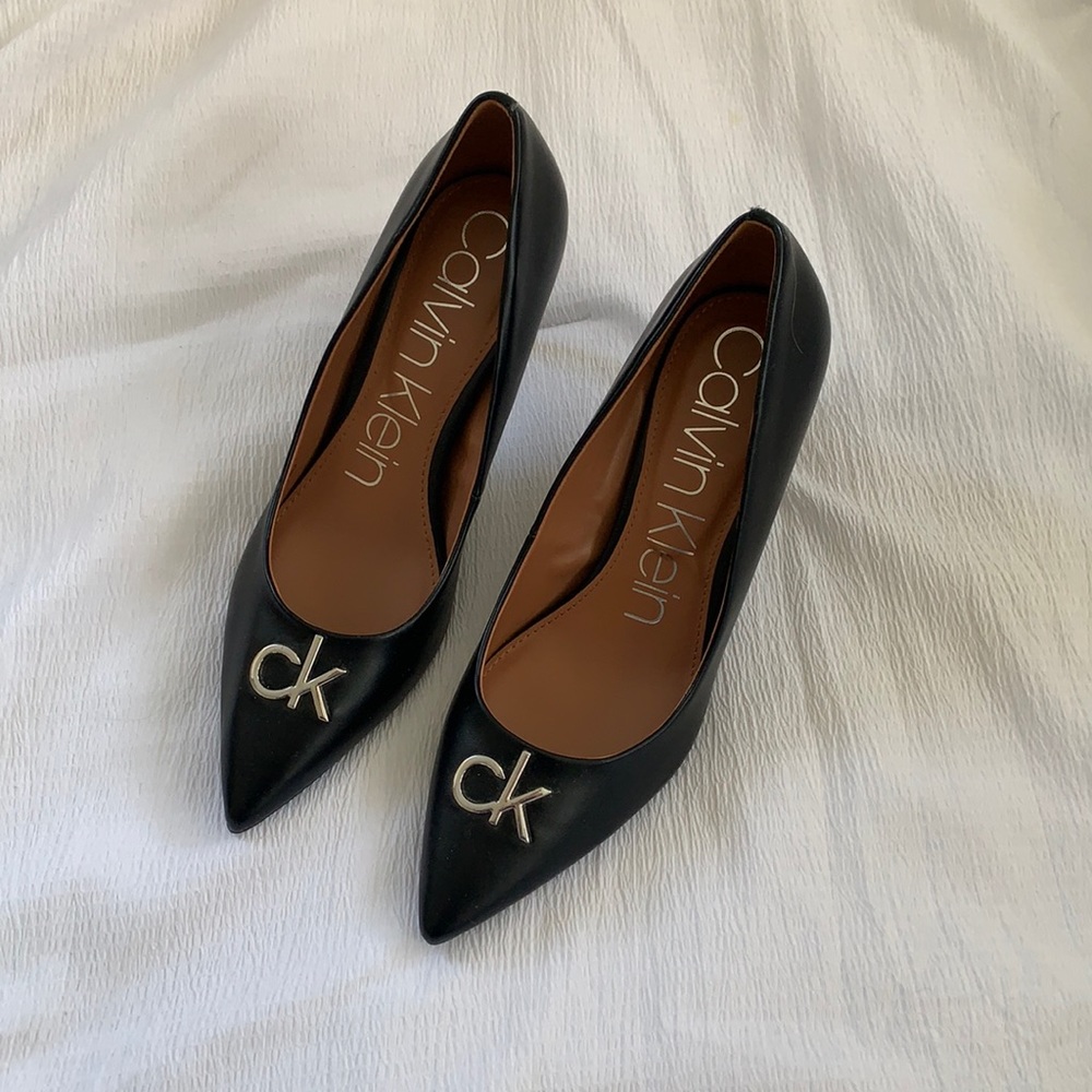 Calvin Klein Greta pump heel size 9